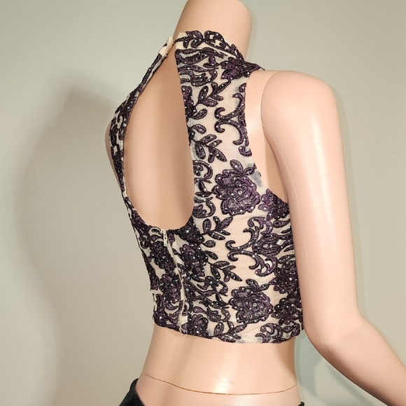 Purple Embellished Crop Tank Top - Picture 4 of 9